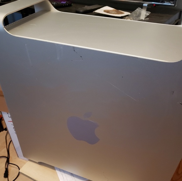 Mac G5 Computer - Picture 2 of 5